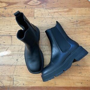 MIA Black Lugged Sole Boots Size 6.5
